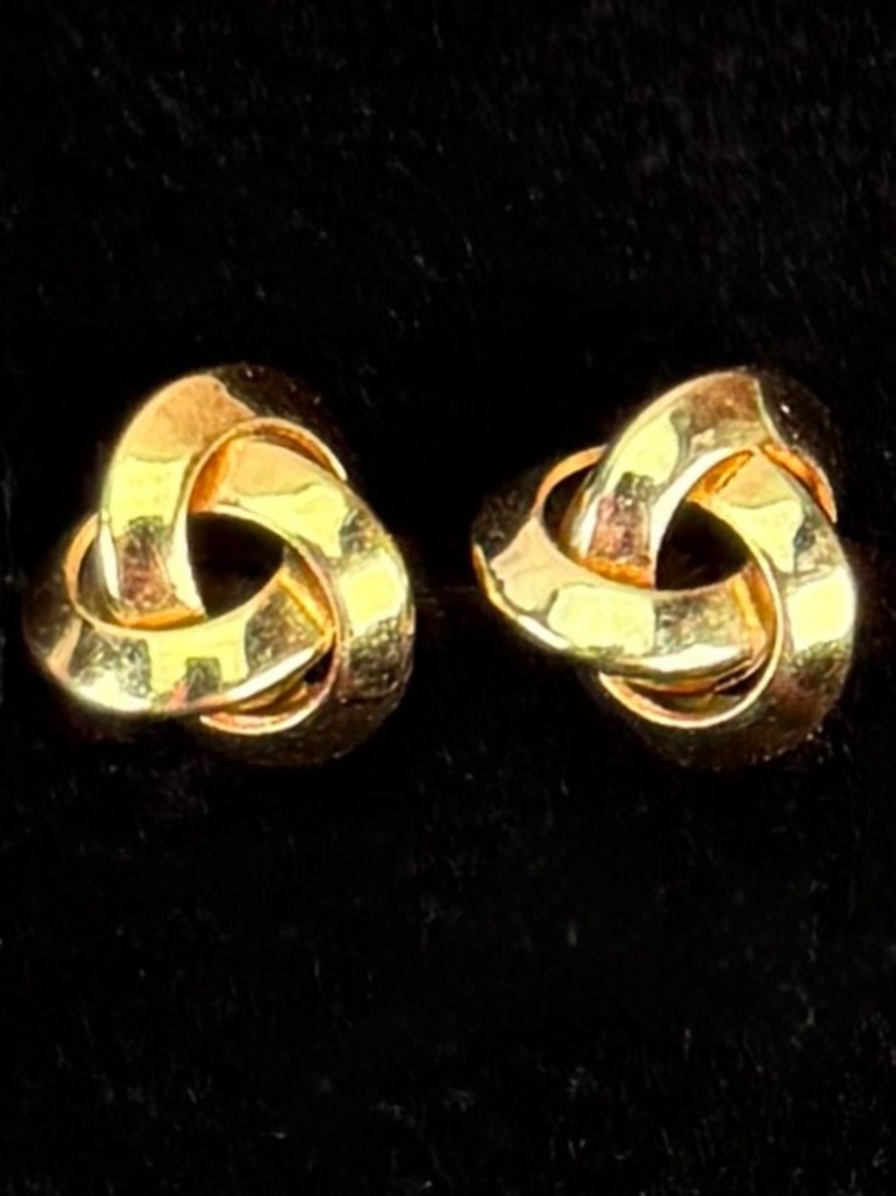 Elegant Vintage Goldtone Knot Pierced Earrings